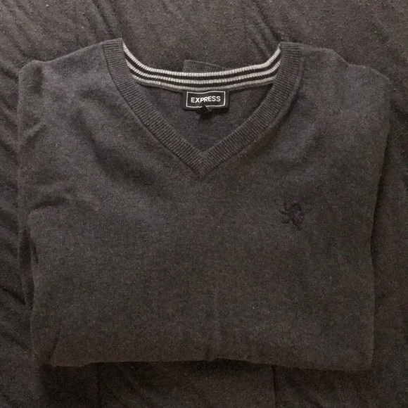 Sweater - Picture 1 of 3